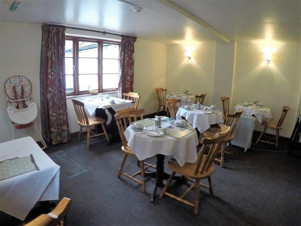 The Talbot Inn 马奇文洛克 外观 照片