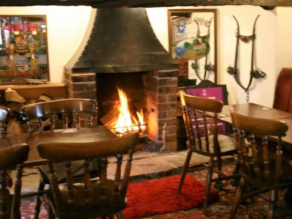 The Talbot Inn 马奇文洛克 外观 照片